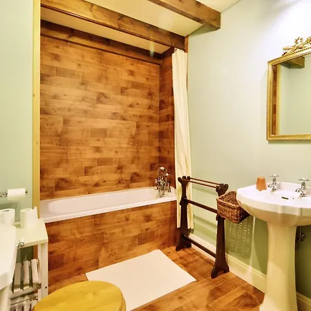 Charming Villa, Paliseul, Cleaning Included Paliseul