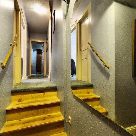 Feriehus Charming Villa, Paliseul, Cleaning Included