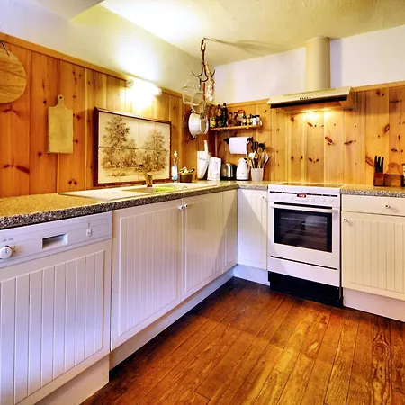 Charming Villa, Paliseul, Cleaning Included Feriehus *