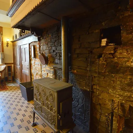 Tatil Evi Charming Villa, Paliseul, Cleaning Included Paliseul