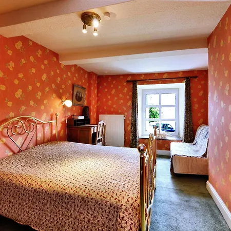 Charming Villa, Paliseul, Cleaning Included *